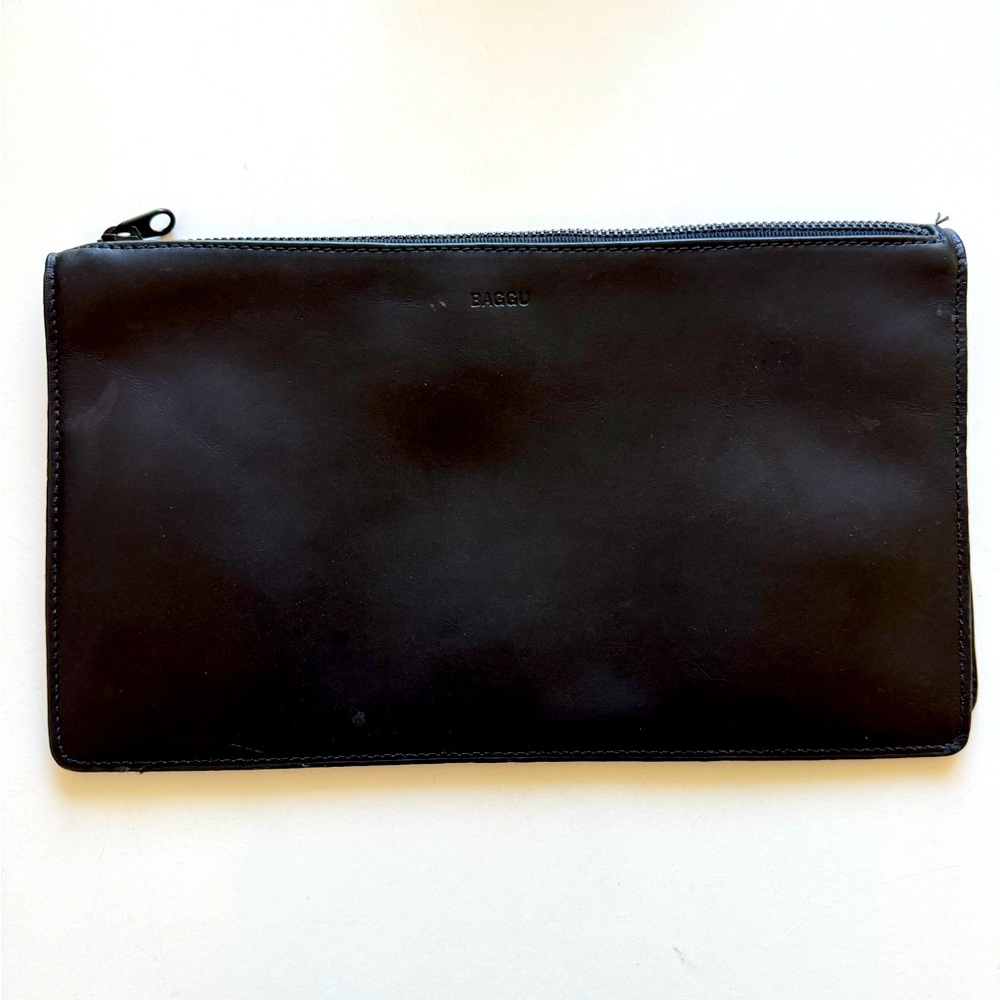 Black leather Baggu clutch